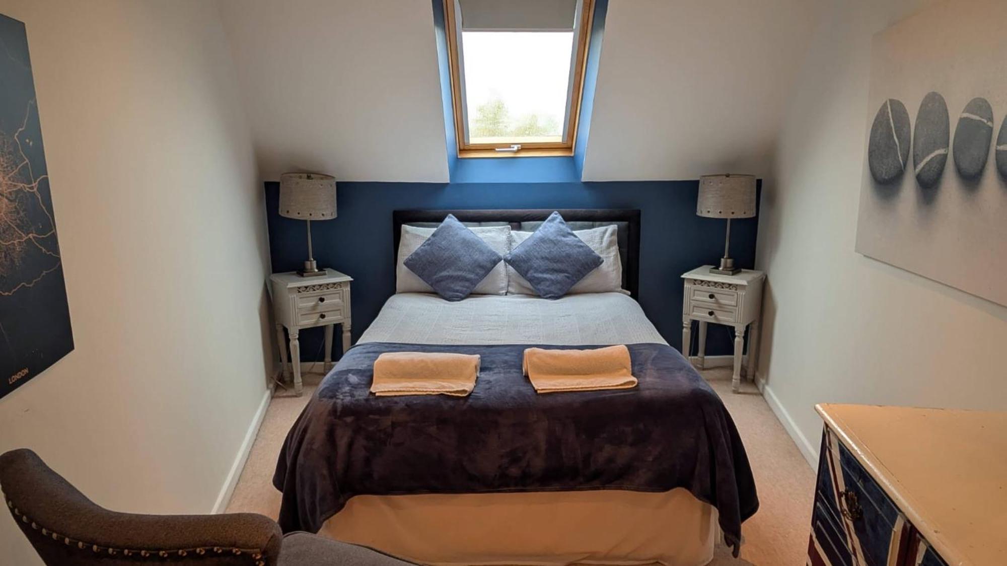 Charming Lake House Nature Retreat In Cotswold Water Park, South Cerney Near Cirencester Exterior foto